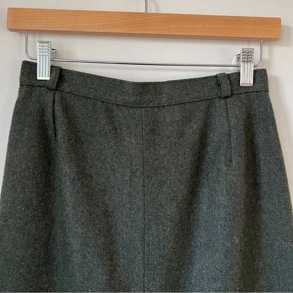 Vintage Wool Forest Green Skirt vintage size 9 - Picture 2 of 13